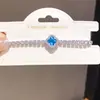 Pulsera Geométrica Súper Brillante de Circonita con Cierre de Trébol de la Suerte, Pulsera de Moda y Versátil, Joyería de Lujo Ligero de Gama Alta al por Mayor