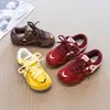 Tênis Retrô de Tela Infantil 2026 Nova Coleção Primavera Sapatos Casuais para Meninos Tênis de Treino Leves e Respiráveis para Meninas