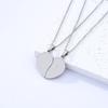 Collar de Acero de Titanio Europeo y Americano Transfronterizo para Pareja Medio Corazón en Blanco Sin Palabras Material Regalo de Vacaciones Grabado Collar de Acero Inoxidable