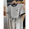Camiseta de Manga Curta Color Block 100% Algodão para Mulheres, Ombro Direito, Novo Estilo Verão 2026, Camisa Base Emagrecedora, Blusa Jovem Fashion Solta