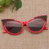 Nuevas Gafas de Sol Triangulares Europeas y Americanas para Niños Ojo de Gato Lindas Divertidas para Niños Moda Personalizadas Protectoras Solares para Exteriores Gafas de Sol Transfronterizas