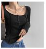 Camiseta Base de Manga Larga de Botón Único con Costuras Estilo Europeo y Americano, Línea Inversa, Cuello en U Grande de Corte Bajo que Expone la Clavícula, Top Estilo Spice Girl