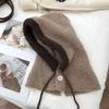 Balaclava de pelúcia com costura bicolor estilo coreano para mulheres, inverno, com cordão, quente, à prova de vento, proteção para as orelhas, capa para o pescoço, boné