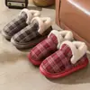 Una generación de zapatos de algodón viejos para hombres y mujeres, bolsa de invierno con forro polar, zapatos de algodón cálidos para interiores, gamuza, suela gruesa, para ancianos