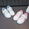 Zapatillas para Niñas Primavera y Otoño 2026 Zapatos Nuevos con Estilo para Niños Mayores, Deportivas Casuales de Caña Baja con Suela Suave para Niños