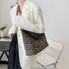 Conejo Blanco Estampado Leopardo Conejo Blanco Ins Bolsa de Tela Moderna Bolsa de Tela para el Día Casual Bolso de Hombro Cruzado para Mujer Coreana Casual Bolso de Hombro Casual