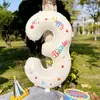 Puesto 32 pulgadas pegatinas blancas de cumpleaños digitales para niños fiesta de un año diseño de escena accesorios para fotos decoración