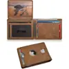 Carteira Masculina Bifold de Couro para Comércio Exterior com Compartimento para Rastreamento AirTag, Antifurto RFID, Múltiplos Compartimentos para Cartões