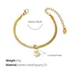 Moda Europea y Americana Colorido Colgante Redondo con 26 Letras Inglesas, Pulsera de Cadena Hueso de Serpiente Plana, Joyería de Nicho Chapada en Oro de 18 Quilates