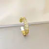 Anillo Ladrillo de Diseño Nicho de Alta Gama Lujo Accesible para Mujer Moda Europea y Americana Creativo Zirconia Chapado en Oro Anillo Abierto Ajustable
