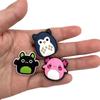 50 ternos de desenho animado fofo brinquedo de pelúcia caverna sapatos flor fivela decorativa personalidade faça você mesmo acessórios de fivela de sapato de jardim