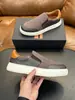 Comércio Exterior Mais Vendido Mocassins Slip-on Cabedal Spliced de Feltro Solado Macio Sapatos Casuais Diários Masculinos para Skate