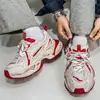 Zapatos para Hombre 2026 Primavera y Verano Nuevos Malla Transpirable Zapatos Dad Cómodos Versátiles Zapatos de Suela Gruesa Zapatos Deportivos para Hombre