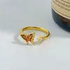 Anel Aberto de Borboleta com Pedras Coloridas Estilo Hepburn Vintage Zircônia Ultra Brilhante Personalidade Joia Versátil Feminina
