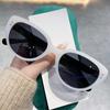 Óculos de Sol Personalizados de Armação Estreita Preta para Mulheres, Novos Óculos de Sol Polarizados Olho de Gato, Modernos e Descolados de Alto Nível Europeus e Americanos 9017