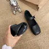Zapatos Mary Jane retro de punta cuadrada para mujer, nueva colección otoño 2026, casuales y versátiles, efecto adelgazante, suela plana, estilo delicado