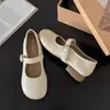 Zapatos Mary Jane estilo retro francés para mujer, nuevo modelo primavera y otoño 2026, con una sola correa de hebilla, punta redonda, corte bajo, suela blanda, zapatos de vestir versátiles