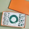 Traje de Café de Porcelana Hueso Estilo Europeo Transfronterizo Taza de Pareja 6 Tazas 6 Platos 3 Lujo Ligero Retro Té de la Tarde Regalo para el Hogar
