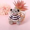 Llavero de aleación de oso de diamantes de pequeño tamaño, venta al por mayor, lindos accesorios, colgante creativo, llavero, suministro directo de fabricantes