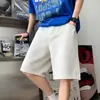 Novos Shorts Jeans de Verão Estilo Americano para Homens, Design Fino, Corte Solto de Nicho, Tamanhos Grandes Esportivos Casuais Comprimento do Joelho Tendência