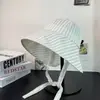 Sombrero de Pescador Rayado Estilo Coreano para Mujer, Nuevo Modelo Verano 2026, Ala Ancha, Protección Solar para Exteriores, Diseño Fresco y Sencillo, Sombrero de Sol de Ala Pequeña