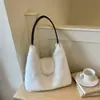 Bolso de Felpa de Leopardo de Alta Gama Nuevo Otoño/Invierno para Mujer Bolso de Hombro Único Versátil y Elegante Bolso de Mano Esponjoso de Gran Capacidad