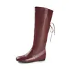 Versión de piel con aumento interno de altura de 4 cm, botas plisadas de plataforma para mujer, nuevas botas altas de punta cuadrada adelgazantes, botas largas retro versátiles