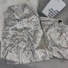 Pijama para mujer para primavera y otoño, de manga larga y pantalón largo, dulce conjunto de dos piezas tipo cárdigan de seda sintética, ropa para el hogar, venta al por mayor de fábrica
