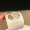 Anillo Abierto Ovalado de Resina Perla Lunar, Anillo para Dedo Índice Estilo Niche de Alta Gama, Accesorio de Mano Estilo Retro Francés para Mujeres