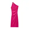 Vestido Plissado de Um Ombro Elegante Simples Emagrecedor Moda Verão Novo Feminino Estilo Europeu e Americano