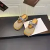Estilo Delicado Malha Respirável Bico Fechado Meia-Pantufa Sapatos Femininos 2026 Novo Estilo Fita Decorativa Floral Decoração de Pérola Plataforma Sola Grossa
