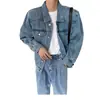 Chaqueta vaquera corta con hombrera azul claro para hombre estilo primavera y otoño marca de moda retro alta gama sentido canalla guapo limpiaf2026