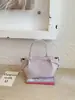 Bolsos Pequeños de Moda para Mujer de Comercio Exterior Transfronterizo, Bolsos de Hombro Cruzados de Moda y Versátiles, Bolsos Cubo de Mano de Estilo Coreano Casual