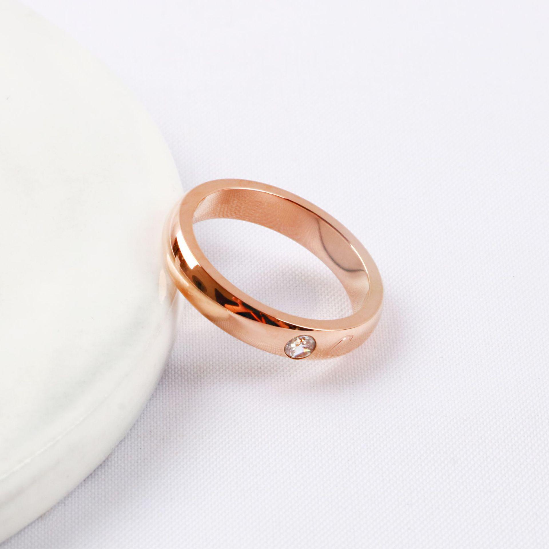 卡家带钻钛钢戒指