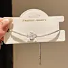 Pulseira Ajustável Flor de Trevo Zircônia Super Brilhante, Luxo Leve, Sensação de Alto Padrão, Pulseira Versátil, Joia de Temperamento Exquisito e Doce