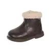 Zapatos casuales modernos y versátiles para niñas, nueva colección otoño/invierno 2026, suela suave, elegantes botas estilo Martin, botines de cuero para niños mayores