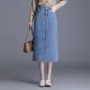 Saia midi jeans de cintura alta para mulheres, estilo novo, versátil para outono e inverno, retrô, casual, modeladora, com fenda, justa ao corpo, saia lápis