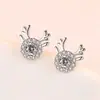 Estilo K de Brincos Pequenos e Simples de Galho de Veado, Femininos Cheios de Diamantes, Brincos Personalizados Populares Estilo Floresta de Alces, Joias de Alta Qualidade na Moda