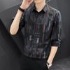 Camisa de verano a rayas de manga corta para hombre, estilo coreano, ajustada, de manga corta, informal, de media manga, a la moda.
