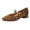 Tacones Altos Franceses de Pedrería Nuevo Chino para Mujer Tacón Grueso Temperamento Metalizado de Una Correa Pequeño Chanel Tacón Bajo Mary Janes Retro