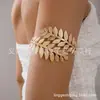 Conjunto de Pulseiras de Ferro Exageradas com Padrão Vazado de Metal, Armband de Arame Personalizado, Venda Quente Transfronteiriça Europeia e Americana