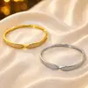 Artículo popular de comercio exterior: Pulsera Retorcida Central de Circonita Cúbica Completa para Mujer, Adecuada para el Trabajo y Citas, Joyería de Estilo Sencillo, Regalo de Aniversario