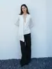 Top de manga larga RUTH blanco con cuello en V, drapeado, corte ajustado, diseño plisado, punto de acetato simple para mujer