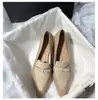 Coleção outono feminina estilo britânico: Patchwork francês, salto grosso, bico fino, sapatos de salto único chiques, salto médio, mocassins elegantes