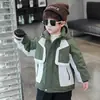 Chaqueta para niño con forro polar Otoño e Invierno 2025 Nueva Parka gruesa para niños Ropa de algodón de invierno para bebé a la moda