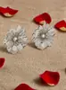 Set de Joyería Dulce y Lindo Transfronterizo, Collar con Colgante de Flor a la Moda y Personalizado, Aretes de Flor, Collar y Aretes