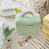 Nueva Bolsa de Cosméticos Acolchada a Cuadros Estilo Ins, Gran Capacidad, Gama Alta, Linda y Atractiva Bolsa de Almacenamiento, Desde Una Pieza