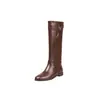 Botas de caballero con hebilla de cuero de vaca de estilo británico 2026 invierno grueso tacón bajo punta redonda cuero genuino tubo alto botas largas para mujer