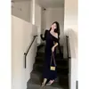 Vestido Sexy de Hombros Descubiertos con Mangas Largas y Plisados para Mujer, Primavera, Estilo de Negocios, Ajustado a la Cintura, Falda Larga Irregular