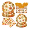 Nuevo juego de vajilla desechable para fiesta de cosecha de calabazas de otoño transfronteriza suministros para fiestas platos de papel desechables